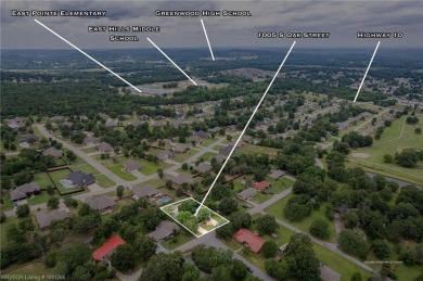 Welcome to this stunning tri-level home featuring four spacious on Vache-Grasse Country Club in Arkansas - for sale on GolfHomes.com, golf home, golf lot