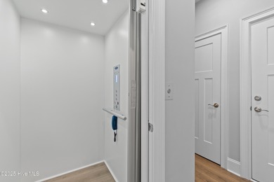 Welcome to easy living in this luxurious Eastwood Bluffs on Sea Trail Golf Resort in North Carolina - for sale on GolfHomes.com, golf home, golf lot