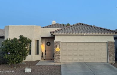 Beautiful home in the gated community of Reflections at the on Omni Tucson National Golf Resort and Spa - Sonoran in Arizona - for sale on GolfHomes.com, golf home, golf lot