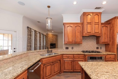 MOTIVATED SELLER! FABULOUS UPDATED 4/3.5/3 Home on Cul-de-Sac in on La Paloma Golf Club in Texas - for sale on GolfHomes.com, golf home, golf lot