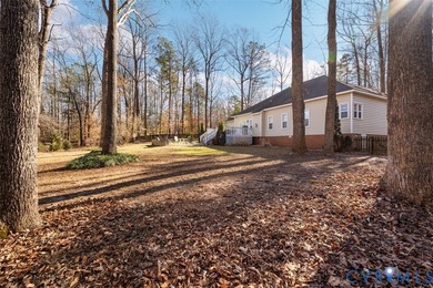 Welcome Home! Well-appointed one-level home, featuring on Highlands Golfers Club in Virginia - for sale on GolfHomes.com, golf home, golf lot