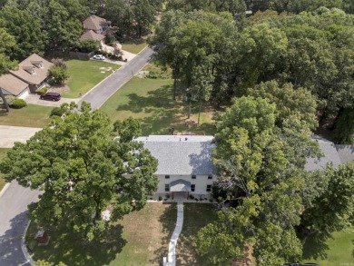 Welcome home! This stunning, fully remodeled home is ready for on Maumelle Golf and Country Club in Arkansas - for sale on GolfHomes.com, golf home, golf lot