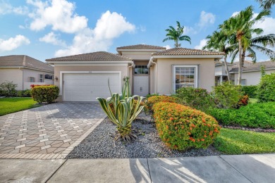 This stunning 3-bedroom, 2-bathroom home is located in the on Aberdeen Golf and Country Club in Florida - for sale on GolfHomes.com, golf home, golf lot