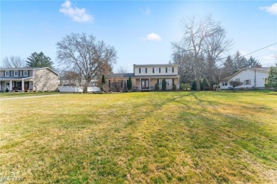 Welcome to 1009 Palmetto Drive, a beautifully appointed 4 on Pine Lakes Golf Club in Ohio - for sale on GolfHomes.com, golf home, golf lot