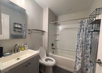 Newly renovated condo in High Point Country Club. Tennis, golf on High Point Golf Club in New Jersey - for sale on GolfHomes.com, golf home, golf lot