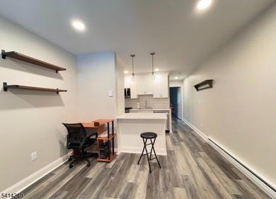 Newly renovated condo in High Point Country Club. Tennis, golf on High Point Golf Club in New Jersey - for sale on GolfHomes.com, golf home, golf lot