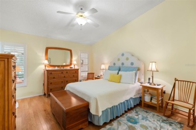 Meticulously maintained 3BR/2BA Villa in Salem Square - on Lansbrook Golf Club in Florida - for sale on GolfHomes.com, golf home, golf lot