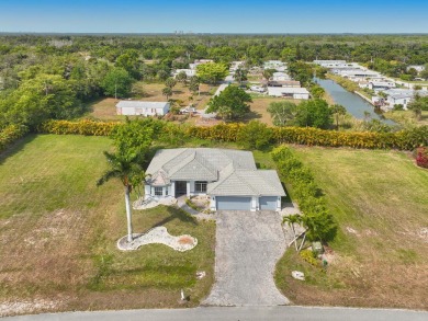 This must see 3 bedroom plus den, 2 bathroom home is an open on Eagle Lakes Golf Club in Florida - for sale on GolfHomes.com, golf home, golf lot