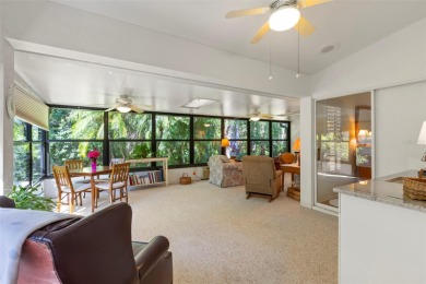 Meticulously maintained 3BR/2BA Villa in Salem Square - on Lansbrook Golf Club in Florida - for sale on GolfHomes.com, golf home, golf lot