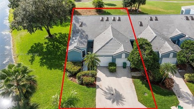 This beautiful 2-bedroom, 2-bath townhome features vaulted on Woodmont Country Club in Florida - for sale on GolfHomes.com, golf home, golf lot