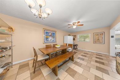 Beautifully maintained 2-bedroom, 2-bath Extended Montgomery on On Top of the World Golf Course in Florida - for sale on GolfHomes.com, golf home, golf lot