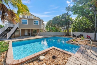 Located in the popular Dunes golf and tennis community on on The Dunes Golf and Tennis Club in Florida - for sale on GolfHomes.com, golf home, golf lot