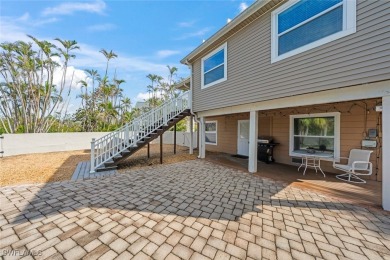 Located in the popular Dunes golf and tennis community on on The Dunes Golf and Tennis Club in Florida - for sale on GolfHomes.com, golf home, golf lot