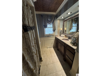 Don't miss this must-see home in the Golf Club Estates on Mayfield-Graves Country Club in Kentucky - for sale on GolfHomes.com, golf home, golf lot