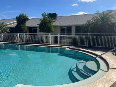 Located in the golfing community of Sun 'n Lake.  this move -in on Sun n Lake Golf and Country Club in Florida - for sale on GolfHomes.com, golf home, golf lot