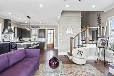 Located in the desirable Gunter's Landing golf community, this on Gunters Landing in Alabama - for sale on GolfHomes.com, golf home, golf lot