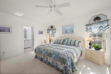 Beautifully maintained and fully furnished 2-bedroom, 2-bath on Kings Gate Golf Club in Florida - for sale on GolfHomes.com, golf home, golf lot