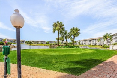 This 2BR 2 BA CORNER PENTHOUSE CONDO in Muirfield @ Golfview is on  in Florida - for sale on GolfHomes.com, golf home, golf lot