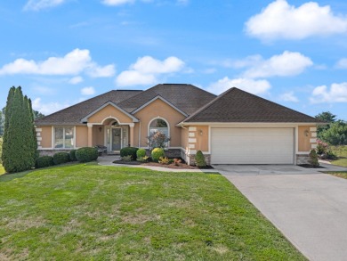 Stunning 3 Bed / 2 Bath Home in Sought-After Twin Lakes on Somerset Country Club in Kentucky - for sale on GolfHomes.com, golf home, golf lot