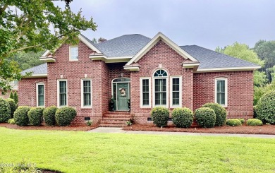 Impeccably maintained full brick 4-bedroom, 4-bathroom home in on River Landing Golf Course in North Carolina - for sale on GolfHomes.com, golf home, golf lot