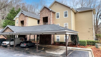 This immaculate 3-bedroom, 2-bath condo, located on the second on Kingwood Golf Club and Resort in Georgia - for sale on GolfHomes.com, golf home, golf lot