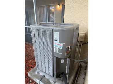 Looking for a 1 bedroom condo that FEELS BRAND NEW and SPACIOUS on Fountain Lakes Community Golf Course in Florida - for sale on GolfHomes.com, golf home, golf lot