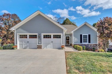 MOTIVATED SELLERS! Priced to sell! Smith Mountain Lake home at on Mariners Landing Golf and Country Club in Virginia - for sale on GolfHomes.com, golf home, golf lot