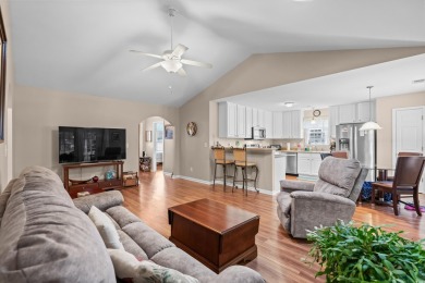 Fantastic Move-In Ready Home in The Gardens @ Heron Point - on Heron Point Golf Club in South Carolina - for sale on GolfHomes.com, golf home, golf lot