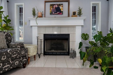 CALLING ALL GOLFERS & POOL LOVERS! Beautiful Home With An on Mt Vernon Municipal Golf Club in Missouri - for sale on GolfHomes.com, golf home, golf lot