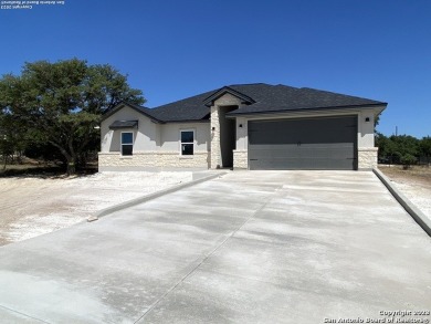 Beautiful NEW home in the desired golf course community of on Vaaler Creek Golf Club in Texas - for sale on GolfHomes.com, golf home, golf lot