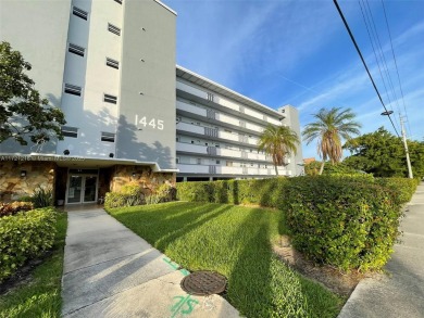 Discover Your Dream Snowbird Retreat in Hallandale Beach!* on The Diplomat Golf Resort and Spa in Florida - for sale on GolfHomes.com, golf home, golf lot