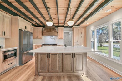 Burningtree Country Club golf course home with stunning on Burningtree Country Club in Alabama - for sale on GolfHomes.com, golf home, golf lot