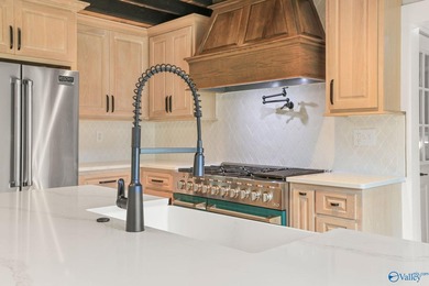 Burningtree Country Club golf course home with stunning on Burningtree Country Club in Alabama - for sale on GolfHomes.com, golf home, golf lot