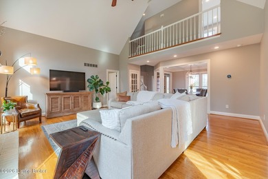 Located in Glen Oaks this 4 bed, 2.5 bath well maintained home on GlenOaks Country Club in Kentucky - for sale on GolfHomes.com, golf home, golf lot