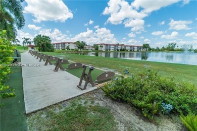 PRICE TO SELL. Paradise for Golfers, stunning golf view condo on Hollybrook Golf and Tennis Club  in Florida - for sale on GolfHomes.com, golf home, golf lot