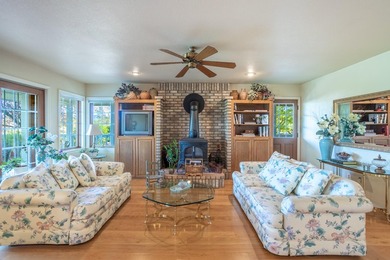 Stunning home in the highly desirable Gold Hills subdivision on Gold Hills Golf Club in California - for sale on GolfHomes.com, golf home, golf lot