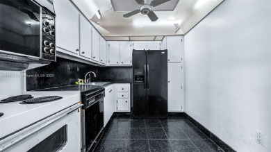 Spacious 2-bed, 2-bath residence with 1,022 sq ft in Flamenco on Turnberry Isle Resort and Club in Florida - for sale on GolfHomes.com, golf home, golf lot