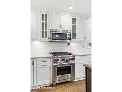 Wow! This could be the deal of a LIFETIME right here! Investors on Hunting Creek Country Club in Kentucky - for sale on GolfHomes.com, golf home, golf lot