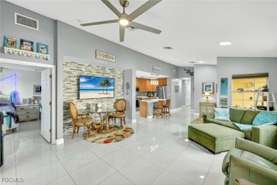 Beautiful 3 bedroom, 2 bathroom villa in a gated community with on Copperhead Golf Club in Florida - for sale on GolfHomes.com, golf home, golf lot