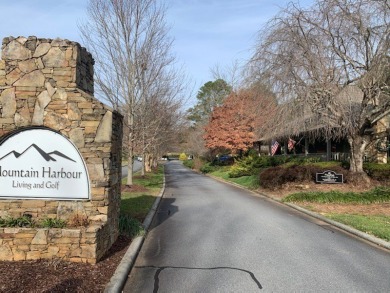 Beautifully wooded Lot located in the upscale community on Chatuge Shores Golf Course in North Carolina - for sale on GolfHomes.com, golf home, golf lot