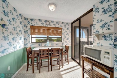 SPACIOUS 2/2 PENTHOUSE CORNER UNIT IN MANICURED 55+ LAKES OF on Inverrary Country Club in Florida - for sale on GolfHomes.com, golf home, golf lot