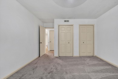 This move-in ready 2 bedroom, 2 bath flat is nestled in on Hunting Hills Country Club in Virginia - for sale on GolfHomes.com, golf home, golf lot