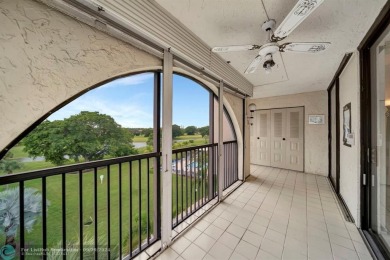 SPACIOUS 2/2 PENTHOUSE CORNER UNIT IN MANICURED 55+ LAKES OF on Inverrary Country Club in Florida - for sale on GolfHomes.com, golf home, golf lot