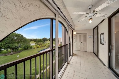 SPACIOUS 2/2 PENTHOUSE CORNER UNIT IN MANICURED 55+ LAKES OF on Inverrary Country Club in Florida - for sale on GolfHomes.com, golf home, golf lot