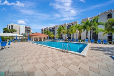 SPACIOUS 2/2 PENTHOUSE CORNER UNIT IN MANICURED 55+ LAKES OF on Inverrary Country Club in Florida - for sale on GolfHomes.com, golf home, golf lot