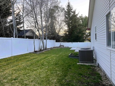 This home is one of a kind on a corner lot with all the room for on Lakeview Golf Club in Idaho - for sale on GolfHomes.com, golf home, golf lot