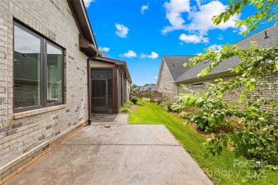 This beautifully maintained  move-in ready ranch in the on Westport Golf Club in North Carolina - for sale on GolfHomes.com, golf home, golf lot