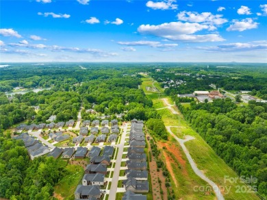 This beautifully maintained  move-in ready ranch in the on Westport Golf Club in North Carolina - for sale on GolfHomes.com, golf home, golf lot