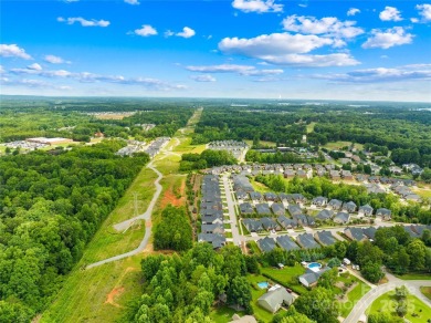 This beautifully maintained  move-in ready ranch in the on Westport Golf Club in North Carolina - for sale on GolfHomes.com, golf home, golf lot