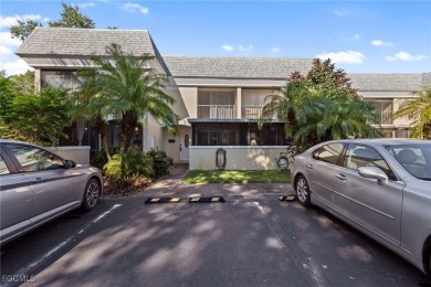 Exclusive 55+ Golf Course Townhome with Low HOA Dues Step into a on Lehigh Resort Club in Florida - for sale on GolfHomes.com, golf home, golf lot